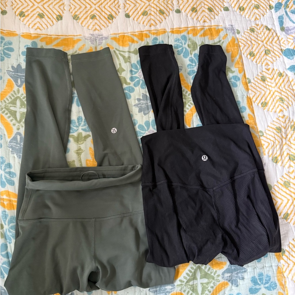 2 gently worn Lululemon leggings sizes 4 & 6